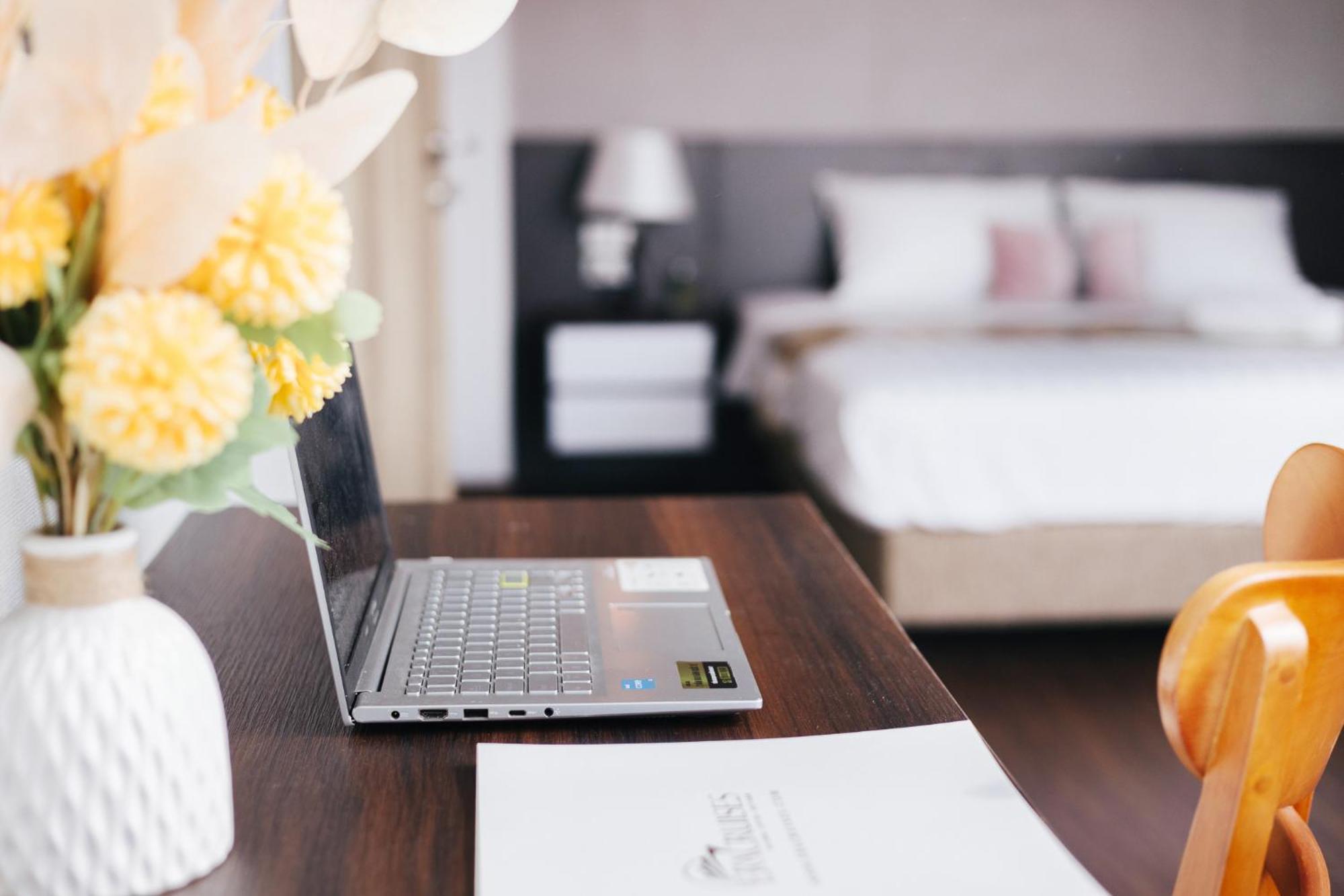 Ivy Hotel & Apartment - Stay 24H Hanoi Eksteriør bilde