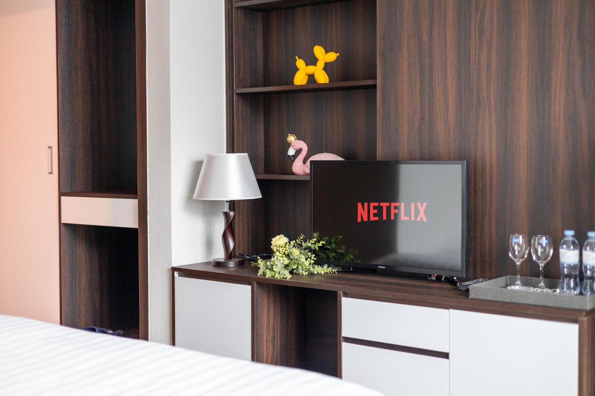 Ivy Hotel & Apartment - Stay 24H Hanoi Eksteriør bilde